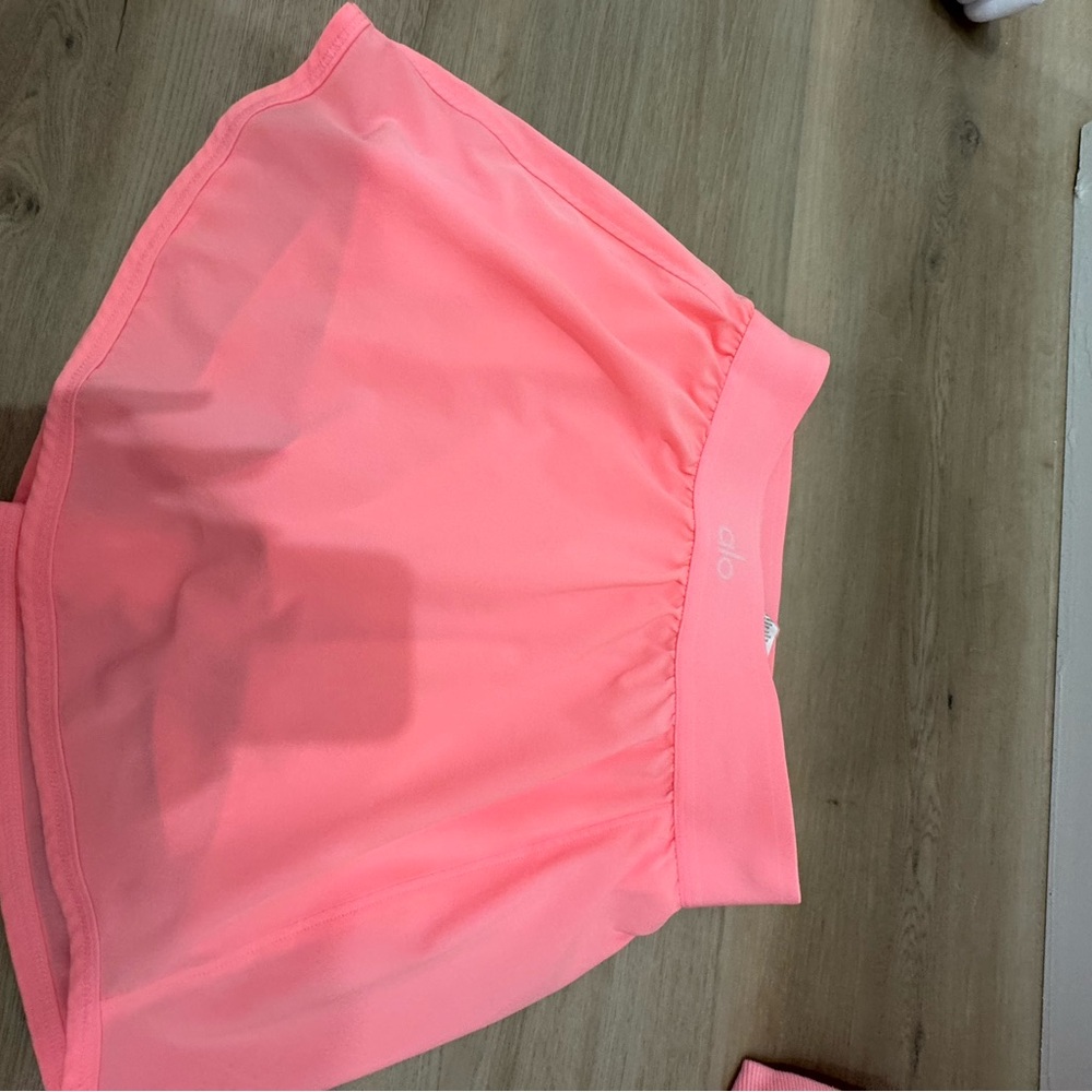 ALO Yoga Women's Match point Skirt - Neon Bubblegum Sz small